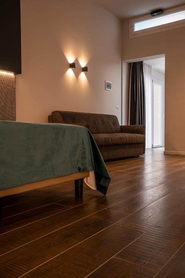 Astoria Boutique Apartments Bologna Exterior photo