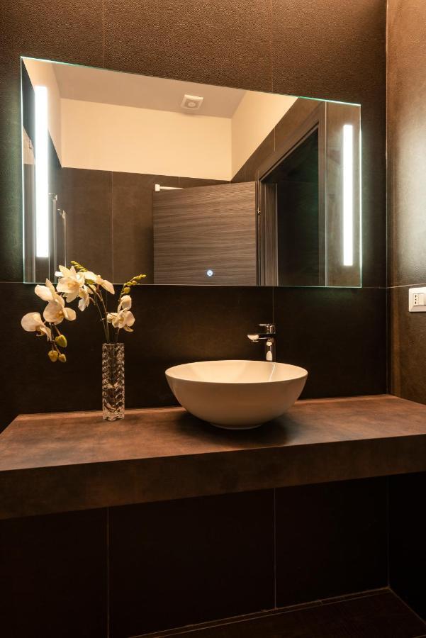Astoria Boutique Apartments Bologna Exterior photo